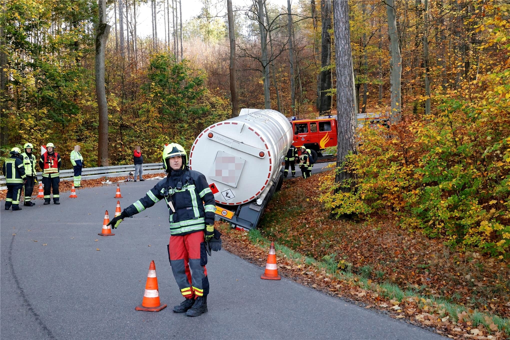 Augustusburg Feuerwehr ehrt langjährige Mitglieder