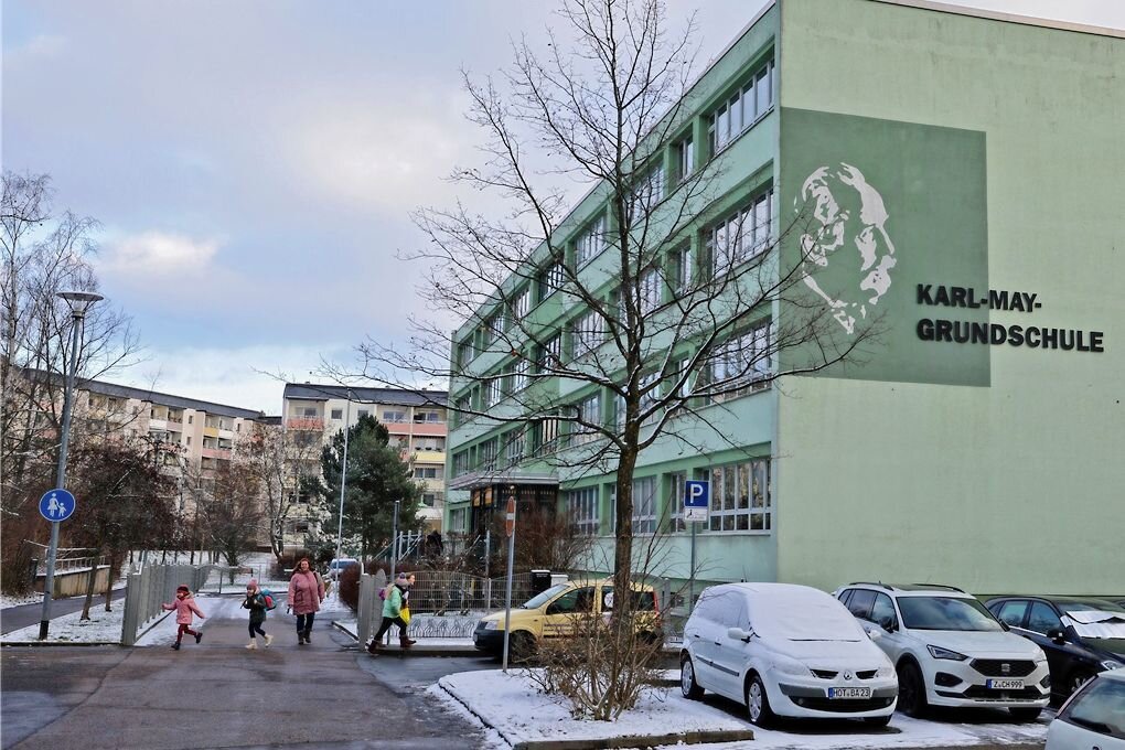 Kind Von Fremden Angesprochen Grundschule In Hohenstein Ernstthal