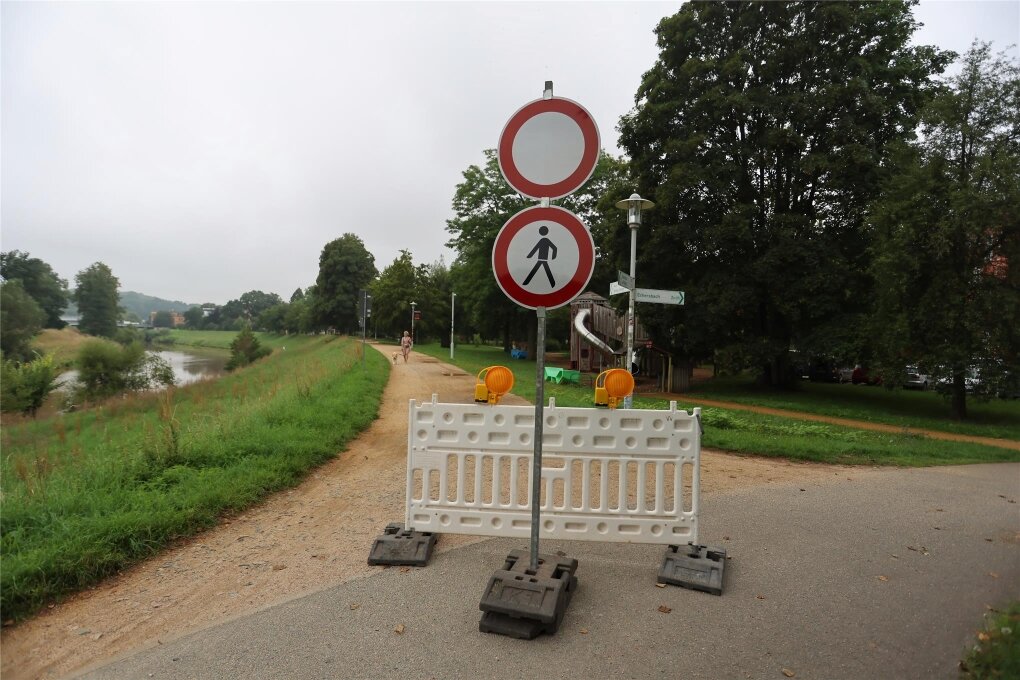 Mulderadweg In Zwickau Seit Montag Gesperrt