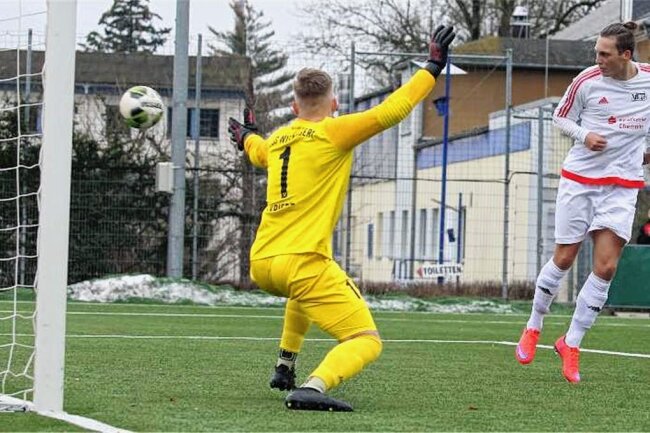 Vfb Empor Glauchau Sto St Rmer Im Anflug