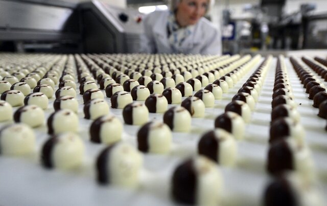 <p>
	Vor allem der Kauf der niederländischen Schokoladenfirma Steenland habe den Exportanteil am Umsatz deutlich erhöht - von zuvor 25 auf rund 40 Prozent im Jahr 2012.</p>
