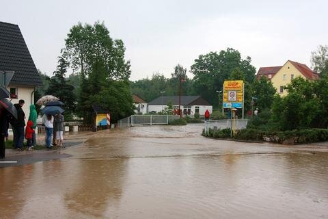 Mühlplatz und die Poppitzer Senke gingen erneut in den Fluten unter. 