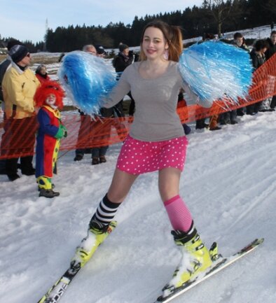<p>
	Die&nbsp;&quot;Ski-Fosend&quot; wird vom Fremdenverkehrsverein und Skiclub des Ortes organisiert.</p>
