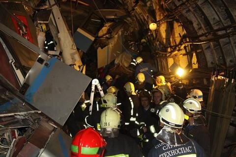 <p>
	„Mehr als 160 Menschen wurden dabei verletzt“, sagte Viktor Jazuzenko vom russischen Zivilschutzministerium am Dienstag der Agentur Itar-Tass zufolge.&nbsp;</p>
