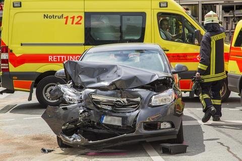 <p>
	Der Unfall ereignete sich auf der Kreuzung Chemnitzer Straße (B 169)/ Hauptstraße.</p>
