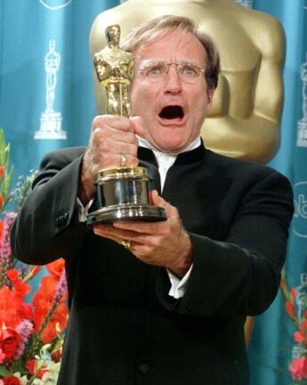 <p>
	1998 wurde Robin Williams für seine Rolle in &quot;Good Will Hunting&quot; mit einem Oscar ausgezeichnet.</p>

