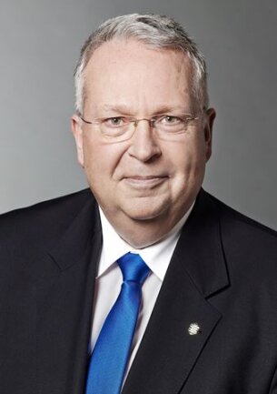 <p>
	Geert Mackenroth (CDU)</p>
