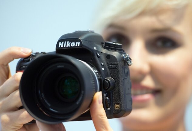 <p>
	Exerten erwarten mit Spannung die Details der der neuen Nikon D750.</p>
