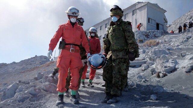 <p>
	So viele Opfer hat es bei einem Vulkanausbruch in Japans Nachkriegsgeschichte noch nie gegeben.&nbsp;</p>
