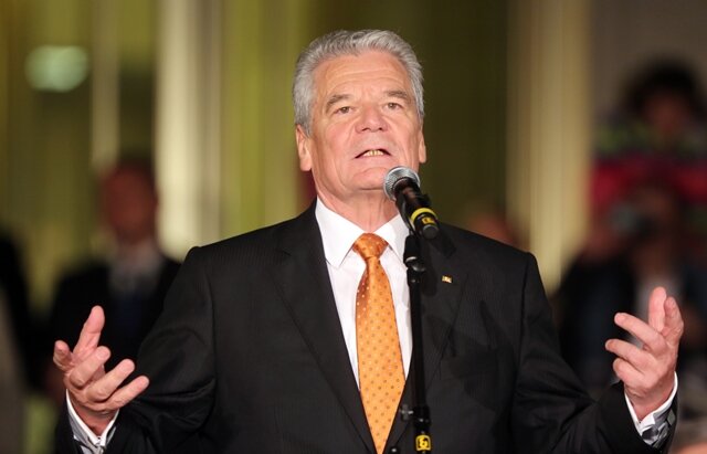 <p>
	Bundespräsident Joachim Gauck hat 25 Jahre nach der friedlichen Revolution in der DDR zu mehr demokratischem Engagement und zum Kampf gegen Hass und Intoleranz aufgerufen.</p>
