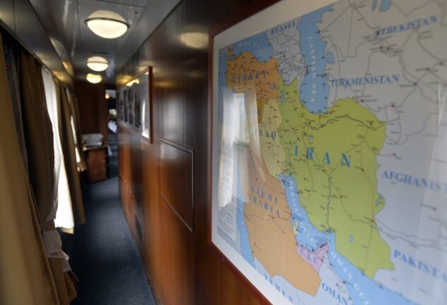 <p>
	Der Zug reist von Budapest in die iranischen Hauptstadt Teheran über Rumänien, Bulgarien und der Türkei.</p>
