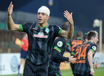<p>
	Werders Franco Di Santo bejubelt das 2:0.</p>
