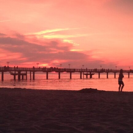 <p>
	Sonnenuntergang am Strand</p>
