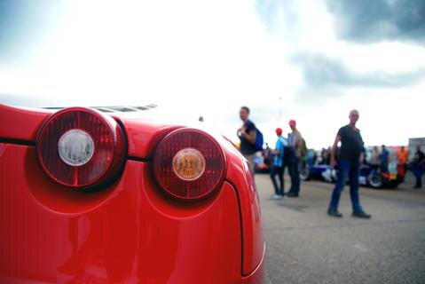 <p>
	Ferrari F430</p>
