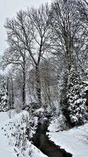<p>
	Winterimpression - das Bild ist im Hainichener Ortsteil Crumbach entstanden. Zugeschickt hat es uns Erik Militzer via Facebook.</p>
