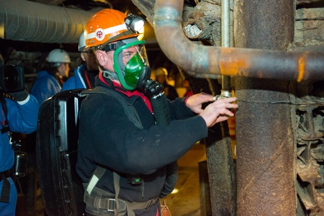 <p>
	Bei der Ausbildungsübung in Bad Schlema wurde unter anderem mit spezieller Atemtechnik die Brandbekämpfung in einem Bergwerk trainiert.</p>
<p>
	&nbsp;</p>
