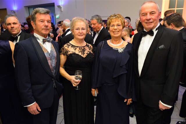 <p>
	Chemnitzer Opernball 2015</p>
