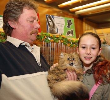 <p>
	Begehrt vor allem bei den jüngeren Besuchern waren die kleinen Katzen von Steffen Janoske aus Glauchau.</p>
