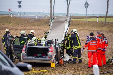 <p>
	Ein schwerer Verkehrsunfall hat sich am Freitag auf der S 258 bei Elterlein ereignet.</p>

