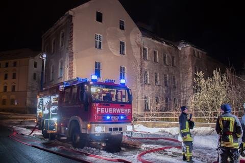 <p>
	Die Freiwilligen Feuerwehren Olbernhau, Blumenau und Niederneuschönberg waren mit 50 Kameraden im Einsatz.</p>
