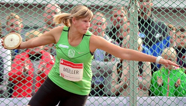 <p>
	Diskuswerferin Nadine Müller (Leipzig) in Aktion. Die Dritte der WM in Peking gewann den Wettbewerb.</p>
