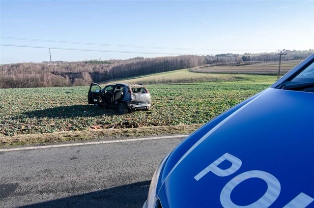 <p>
	Laut Polizei entstand ein Sachschaden von rund 5000 Euro.</p>
