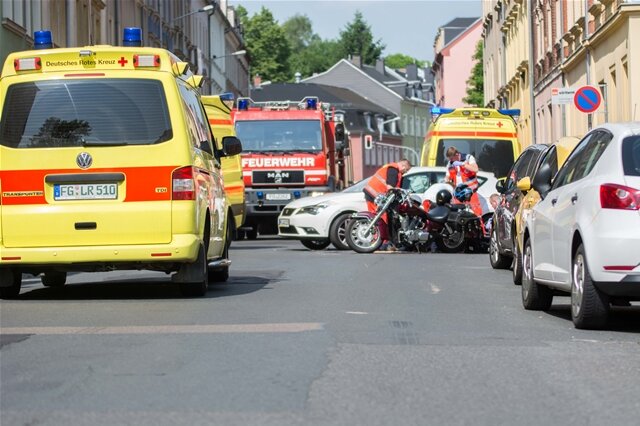 <p>
	Freiberg. Ein schwerer Unfall hat sich am Sonntagvormittag gegen 10 Uhr auf der Dammstraße in Freiberg ereignet.</p>
