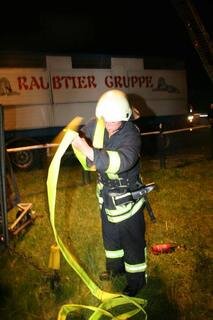 Einsatz in Schönheide: Die freiwillige Feuerwehr hat in der Nacht zum 28. Mai einen Brand im Zirkus Las Vegas löschen müssen.