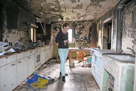 <p>Familie Borst aus Zwickau hat nach einem Brand ihres Hauses alles verloren.</p>
