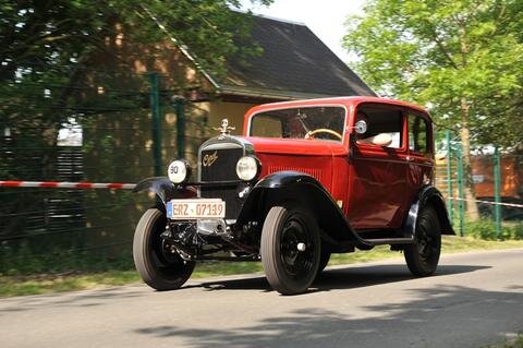 <p>Opel aus dem Jahr 1935</p>

