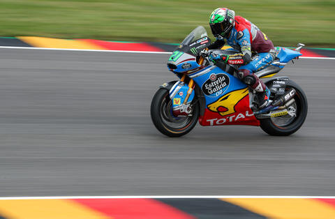 <p>Franco Morbidelli bejubelt seinen Sieg in der Moto2.</p>
