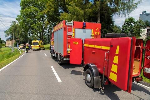 <p>Die Feuerwehr Lichtenberg war vor Ort, um Betriebsmittel zu binden und die Unfallstelle abzusperren.</p>
