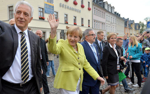 <p>Zuletzt war Angela Merkel vor fast genau drei Jahren, am 29. August 2014 in Annaberg-Buchholz, damals bei einer Abschlussveranstaltung des Landtags-Wahlkampfes der CDU mit Stanislaw Tillich.</p>
