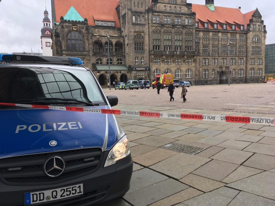 <p>Am Dienstagmorgen musste das Chemnitzer Rathaus wegen einer Gewaltandrohung evakuiert werden.&nbsp;</p>
