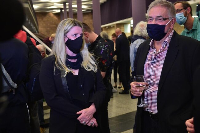<p>Susanne Schaper von der Linken kam mit 15,1 Prozent der Stimmen auf Platz 3.</p>
