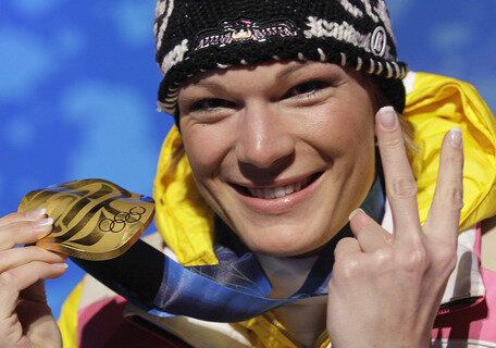 &quot;Gold-Maria&quot; Riesch errang ihr zweites Gold, diesmal im Slalom.