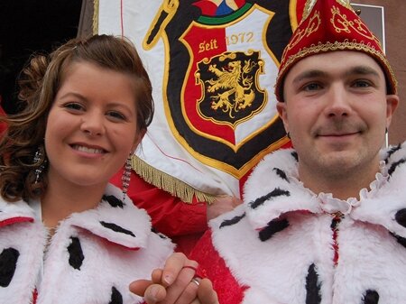 Das Prinzenpaar des Adorfer Carnevalvereins für die 38. Saison heißt David I. und Sindy II. (Vogtlandkreis). 