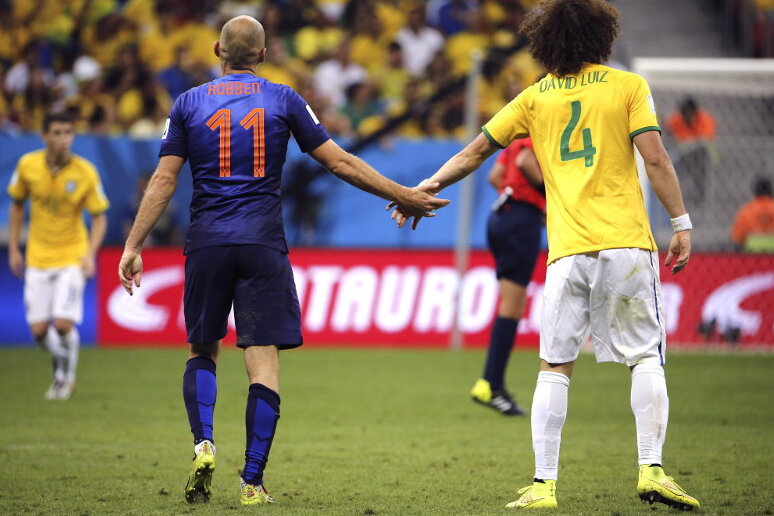 0:3 gegen Oranje: Brasilien nur Vierter - Löws DFB-Team vor Krönung - 
