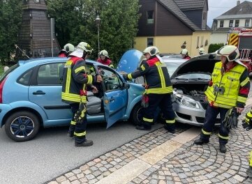 12.000 Euro Schaden nach Verkehrsunfall - Verletzt wurde bei dem Unfall niemand. 