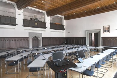 Im Ratssaal im Freiberger Rathaus tagt regelmäßig der Stadtrat.