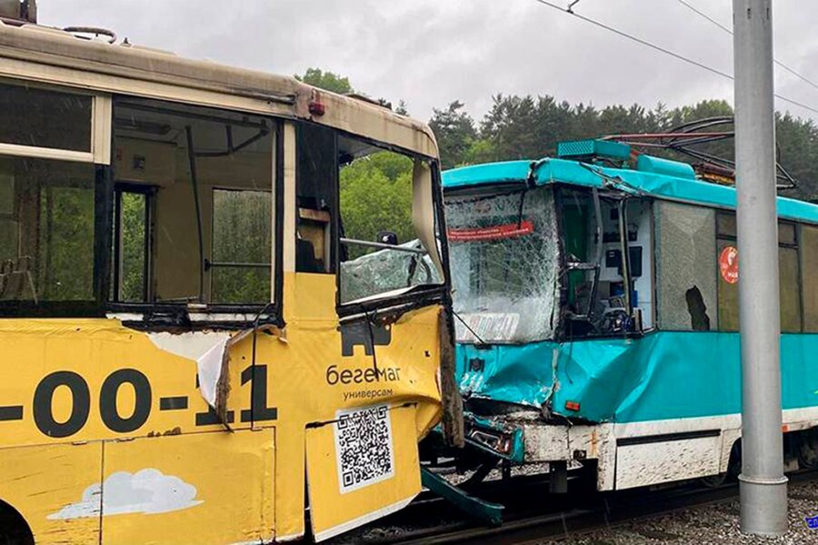 120 Verletzte bei Straßenbahnunfall in Russland - Beim Zusammenstoß zweier Straßenbahnen in der sibirischen Stadt Kemerowo wurden mehr als 100 Menschen verletzt.