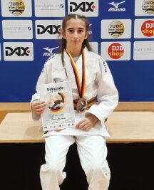 14-jährige Rodewischerin holt Bronze bei der Deutschen Meisterschaft - Roza Agumava ist Dritte der Deutschen U-18-Meisterschaft.