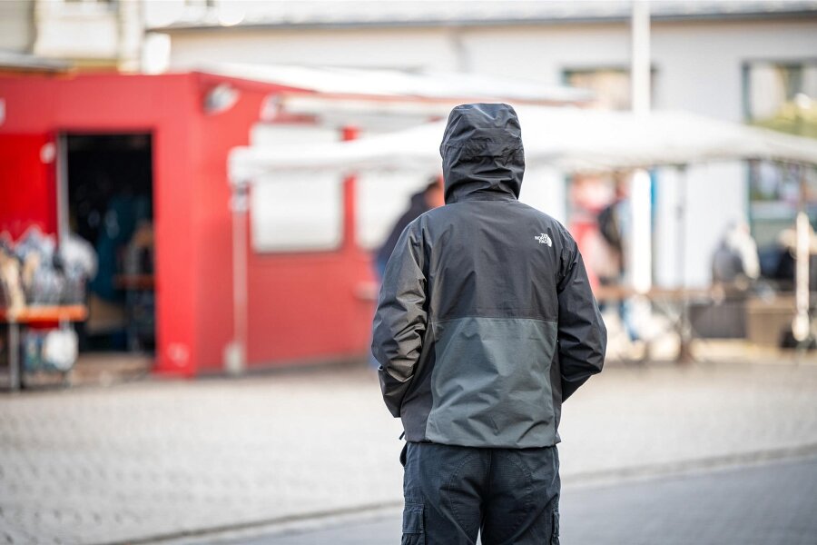 14-Jähriger mit Messer bedroht – wie gefährlich ist der Neumarkt in Zwickau? - Der 14-Jährige fühlt sich auf dem Neumarkt latent unwohl, seit er dort mit einem Messer bedroht worden ist. Der Jugendliche und seine Familie wollen anonym bleiben.