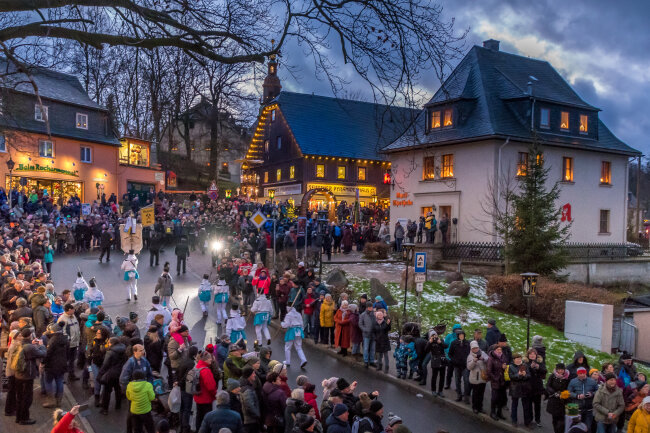 Bergparade Zieht Durch Seiffen Freie Presse Marienberg