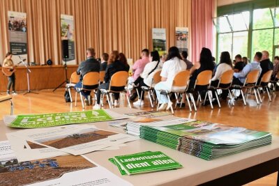 16 Landwirte beenden ihre Ausbildung im Vogtland - Feierliche Zeugnisübergabe an erfolgreich ausgebildete Tier- und Landwirte im Haus Vogtland in Plauen.