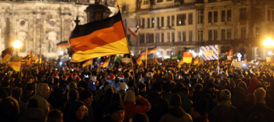 17.500 Menschen bei "Pegida"-Demo in Dresden - 