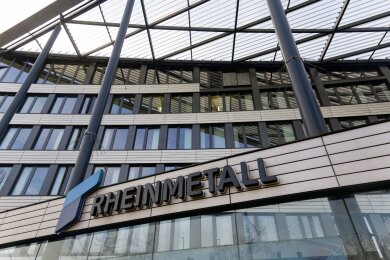Der Rüstungskonzern Rheinmetall wird neuer Sponsor von Borussia Dortmund.