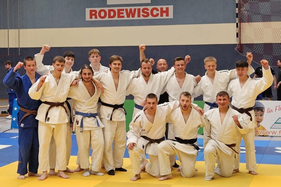 2. Bundesliga? Judoka des JV Ippon Rodewisch könnten den Aufstieg zum Heimwettkampf festmachen - 3. Kampftag in Rodewisch: Auch die Landesliga-Judoka des JV Ippon haben Platz 1 verteidigt.