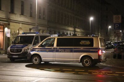 20 Durchsuchungen wegen Kinderpornografie: Chemnitzer Polizei stellt Handys und PCs sicher - 