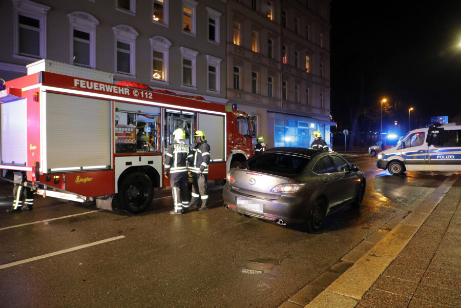 20-jährige Fußgängerin stirbt - Unfallverursacher flieht - Die Unfallstelle auf der Georgstraße.